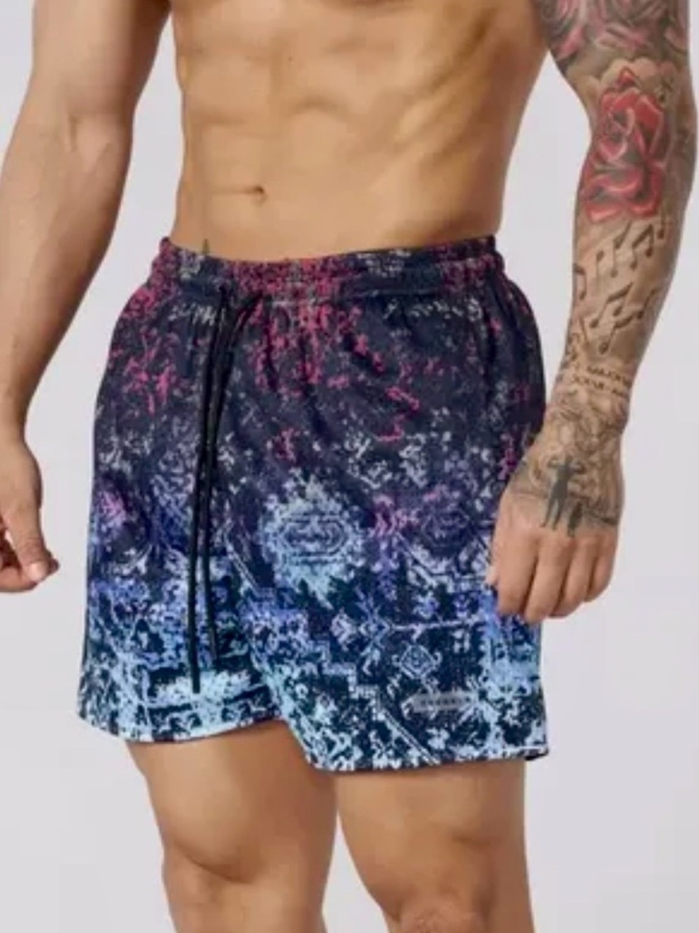 NWT YoungLA Persian Rug Shorts 1112 Black Rug size Large